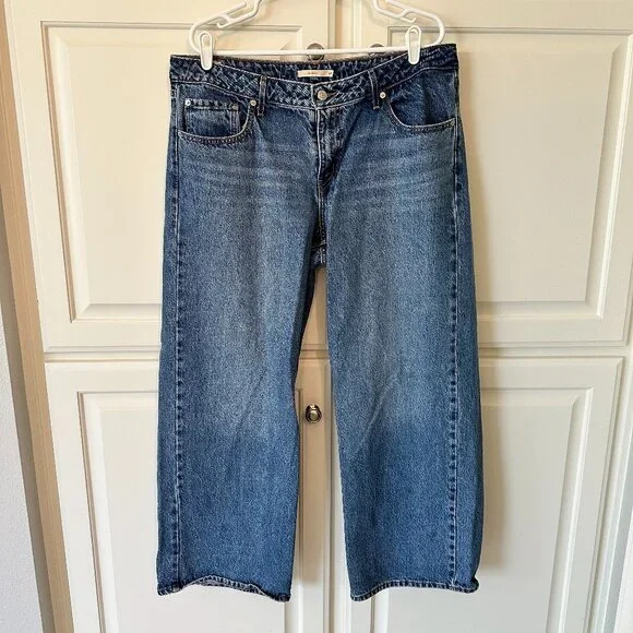 Levi's Low Loose Wide Leg Jeans, Size 34 x 30 - Picture 1 of 5